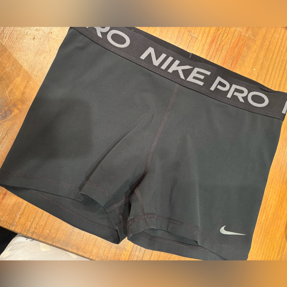 Nike Pro Volleyball shorts